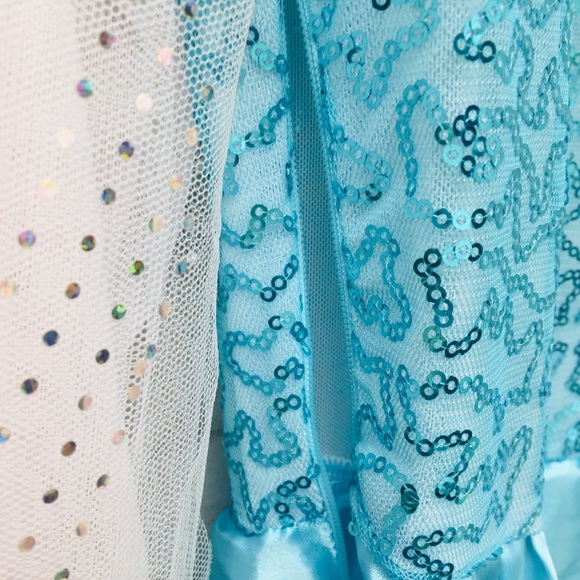 Child’s Frozen Princess Costume New size 8 - Picture 7 of 8